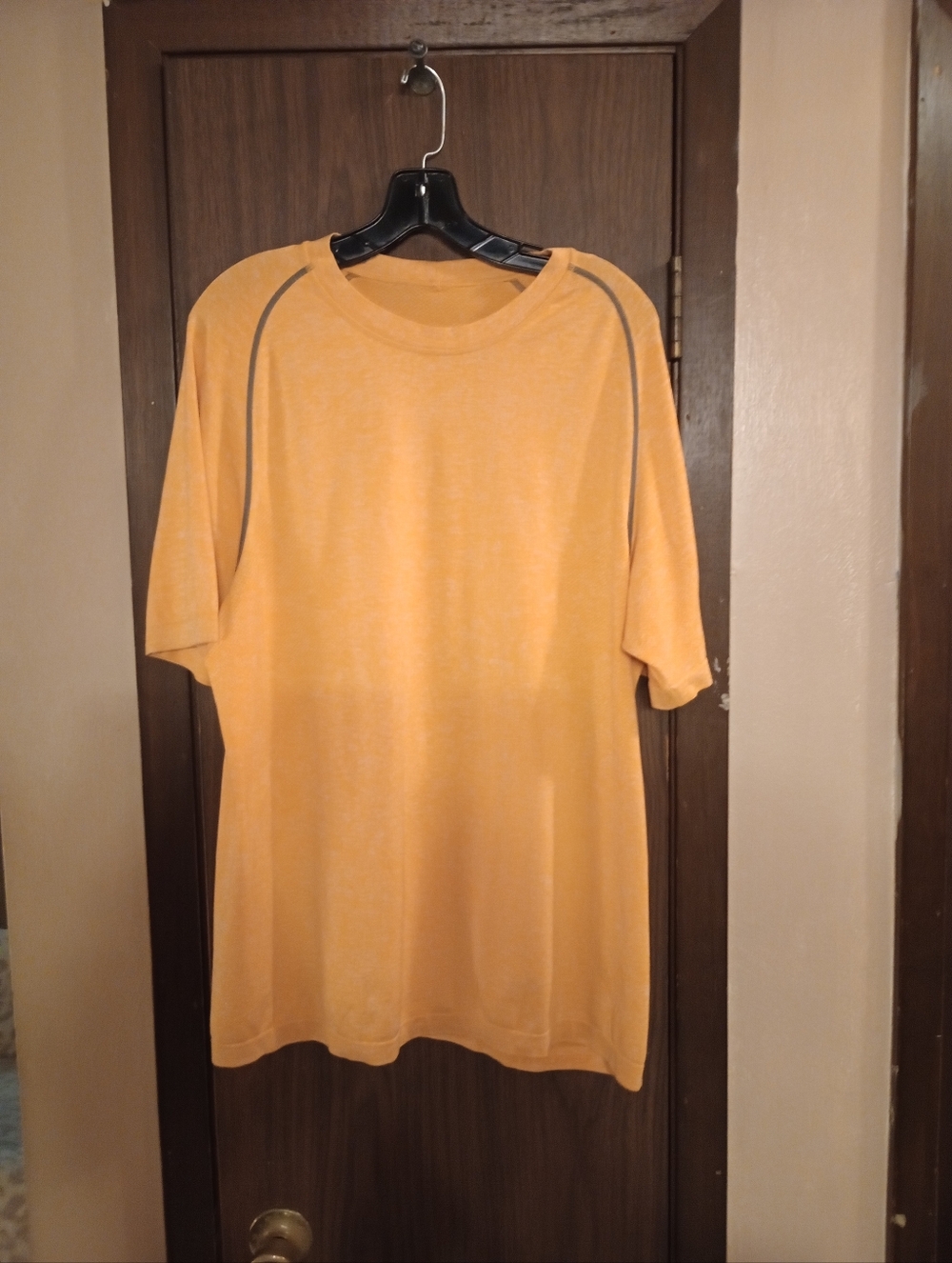 Men's Lululemon Metal Vent Tech Lightweight Short Sleeve Shirt